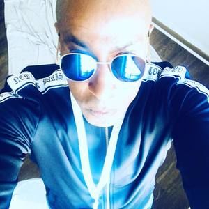 Meet your Posher, Rexford